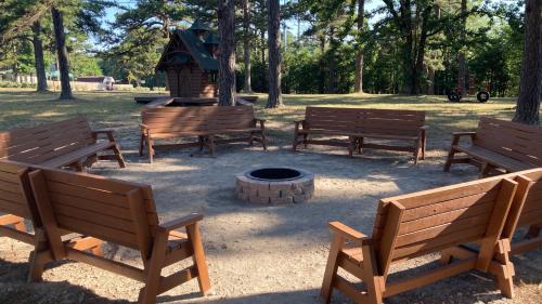 Eureka Springs Hotel | Country Mountain Inn