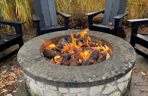 Centre Wellington House | COUNTRY POOL HOUSE VILLA MINUTES TO ELORA