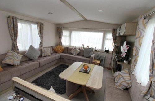 Fenny Bentley Other | Country Retreat