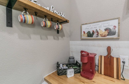 Weatherford Cottage | Country Retreat near Ft. Worth, Texas!