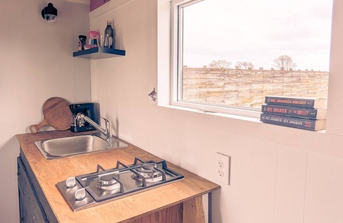 Howick House | Country Retreat Tinyhouse