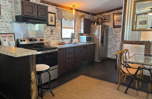 Seguin House | Country Retreat with Separate spaces for everyone!
