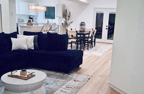 Mountain Pine House | Country’s Paradise