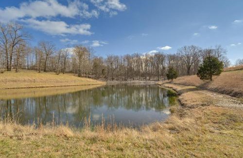 Waco House | Country Setting w/Modern Feel! Group Stay in Waco