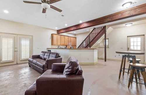 Weston House | Country side at Melissa Ranch for Events & Gathering.