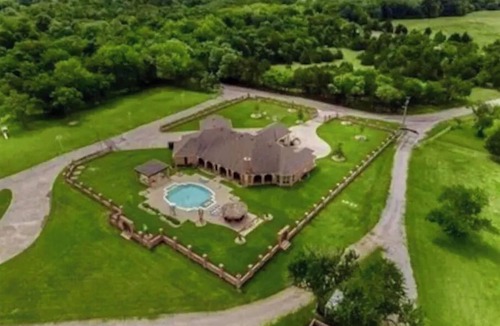 Gober House | Country Side Spacious ranch home