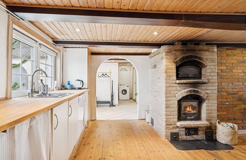Bøvlingbjerg House | Country stay in cosy farmhouse with horses