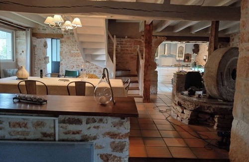 Gignac House | Country stone house with private pool and air conditioning