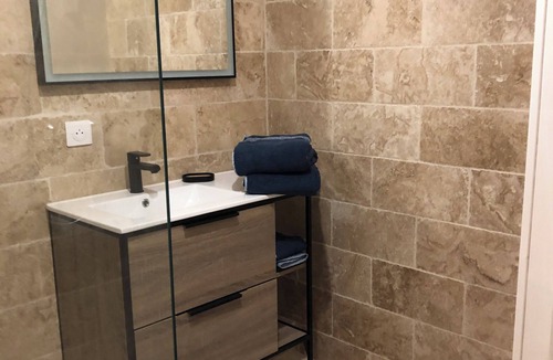 Escamps Apartment | Country studio