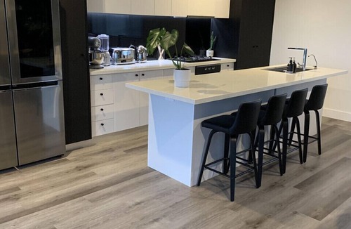 Bulla Other | Country style by the cbd