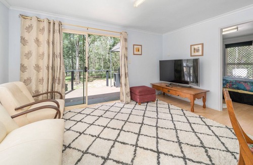 South Maclean Cabin | Country style Cabin