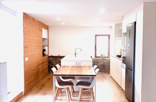 Avinyo House | Country-Style House in the Heart of Catalonia