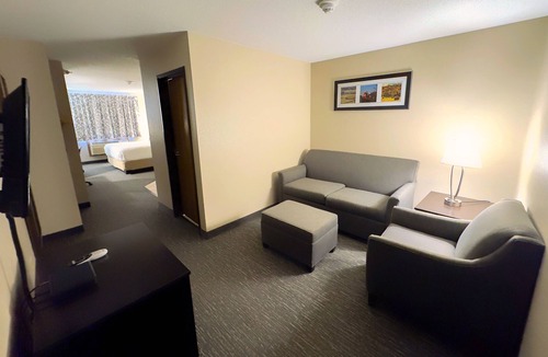 Preston Hotel | Country Trails Inn & Suites