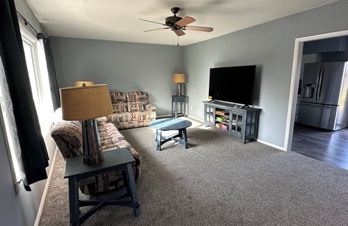 Emporia House | Country Vibe on Weaver