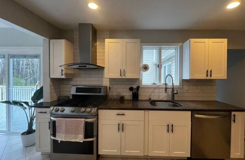 Mount Freedom House | Country vicinity & Modern Living