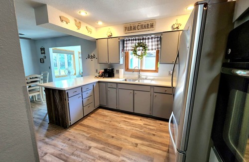 Lansing House | COUNTRY VIEW GETAWAY: ATV/UTV and Country Living Combined, Sleeps 8, near Town.