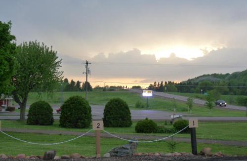 Tilden Hotel | Country Villa Motel