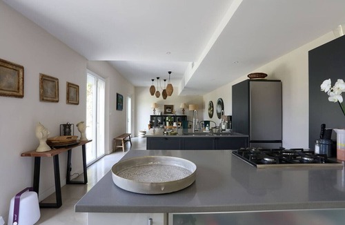 Mauguio House | Country Villa with Pool near Montpellier