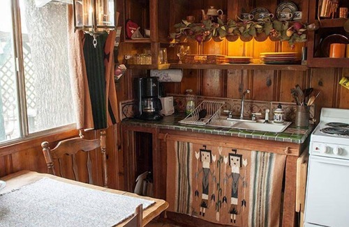Glen Rose Cottage | Country Woods Inn
