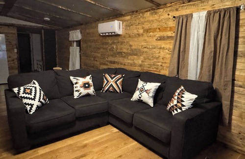 Montier House | CountryComfortRetreat!!! 2-bedroom mobile home with AC in Birch Tree
