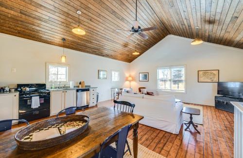 Louisa House | Countryside Barndominium in Virginia w/Patio