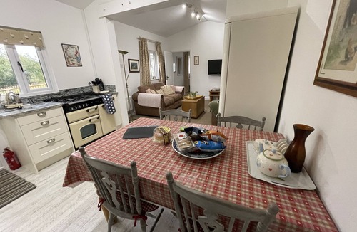 Faversham House | Countryside Cottage with Views Across Fields