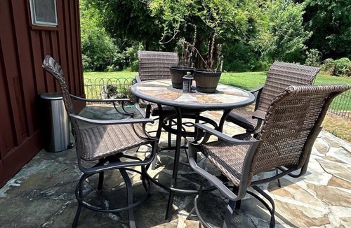 McMinnville Cabin | Countryside Cabin Incredible for Outdoor Activities in McMinnville, Tennessee