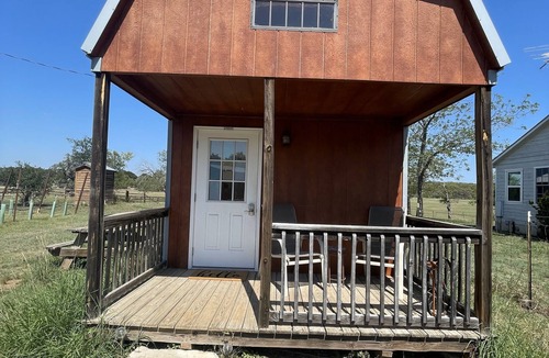 Boerne Cabin | Countryside Cabin in Charming Sisterdale