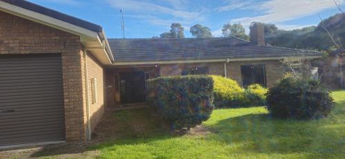 Toongabbie House | Countryside Comfort