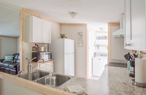 Durants Neck Cottage | Countryside Cottage~Deck~Grill~Wi-fi~Belvidere~Near Albemarle Croquet Club