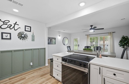 Sherman House | Countryside Cottage Getaway | 3BD/3BA w Patio+BBQ