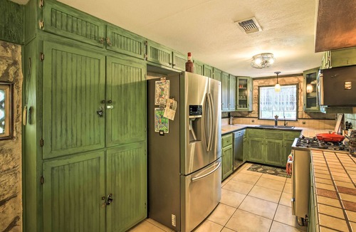 Wetmore Cottage | Countryside Cottage: 17 Mi to Downtown San Antonio