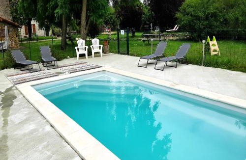 Saint-Jean-de-Sauves House | Countryside Family Haven for 8 with Pool