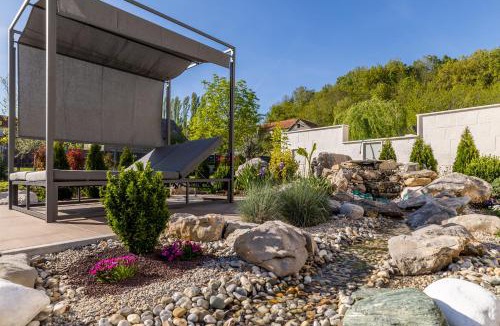 Muc Villa | Countryside family villa with pool Zmina