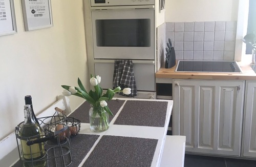 Jumilhac-le-Grand House | Countryside Retreat