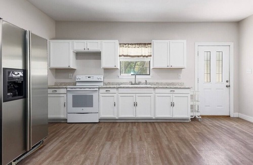 Elgin Apartment | Countryside Guest Home close to Austin, Texas