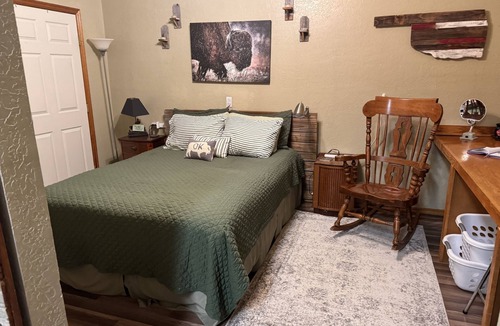 Comanche County House | Countryside Guesthouse