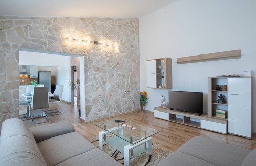 Sajini Apartment | Countryside holiday apartment for 6 persons, tranquil village retreat