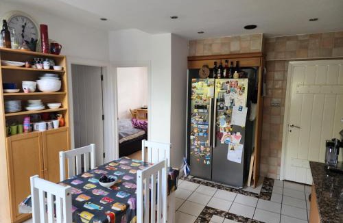 Heathfield House | Countryside Home in London