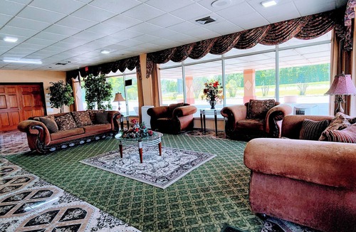 Idabel Hotel | Countryside Inn & Suites