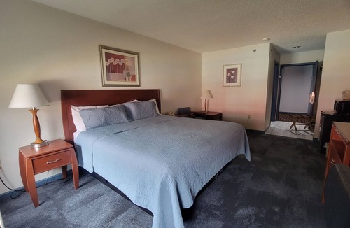 Nappanee Hotel | CountrySide Inn