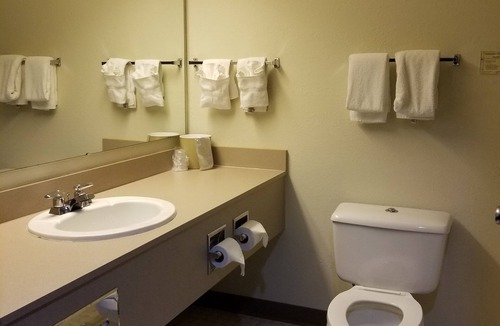Nappanee Hotel | CountrySide Inn