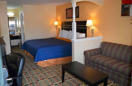 Wharton Hotel | Countryside Inn