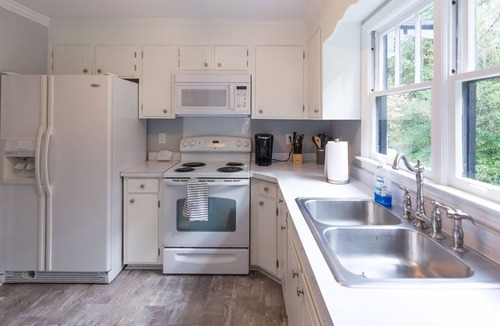 Soddy-Daisy House | Countryside Retreat