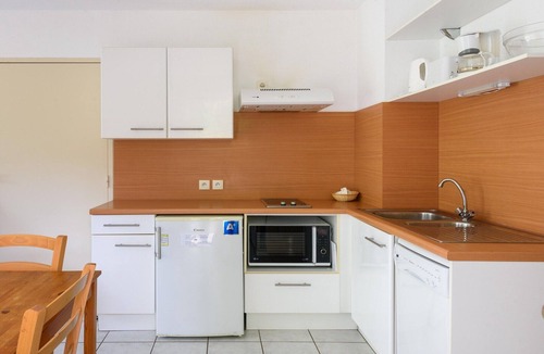 Aiguelèze Apartment | Countryside Stay Near Albi Vineyard