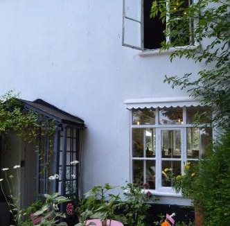 Palgrave House | Countryside Tiny House