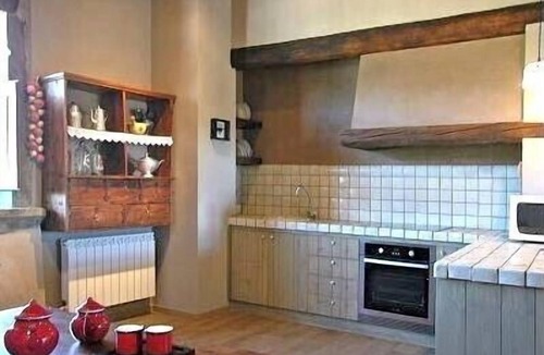 Montmajor Villa | Countryside Villa in Beautiful Nature - Pool, BBQ, Outdoor Kitchen, Mountains