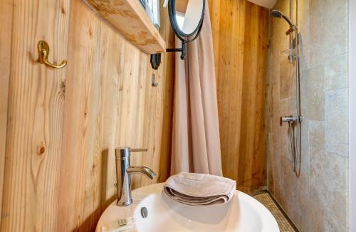 Saint-Jean-de-Blaignac Bed & Breakfast | Coup 2 Foudres