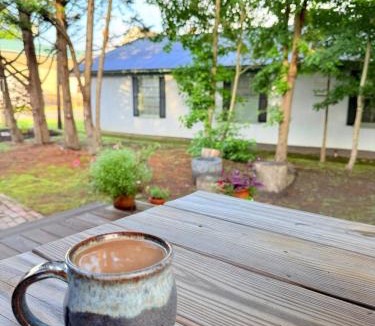 Mathews House | Couples Cottage with Hot Tub