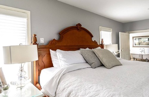 Pelham Other | Couples Countryside Retreat with hot tub and nearby wineries